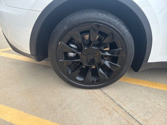 2022 Tesla Model Y Long Range Springfield IL