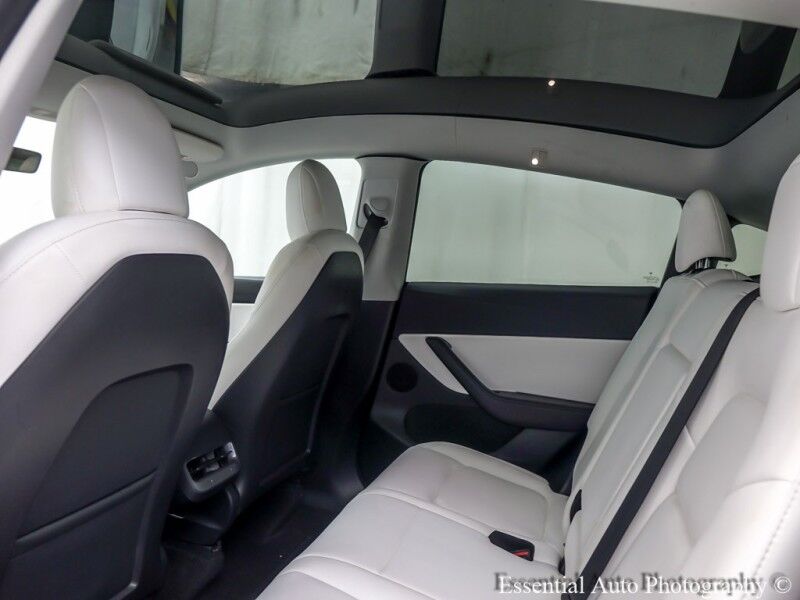 2022 Tesla Model Y Long Range Willowbrook IL