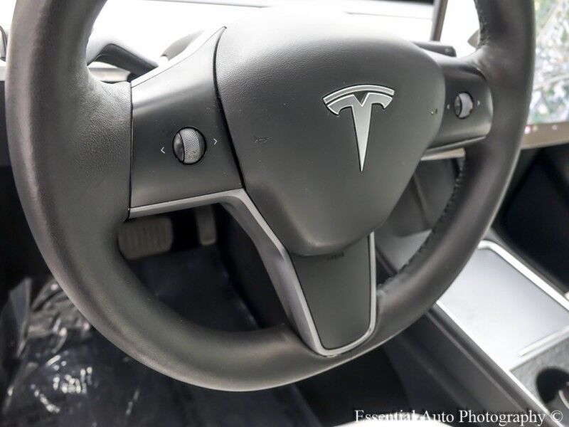 2022 Tesla Model Y Long Range Willowbrook IL