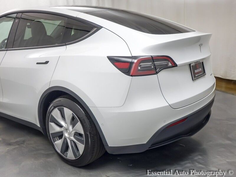 2022 Tesla Model Y Long Range Willowbrook IL
