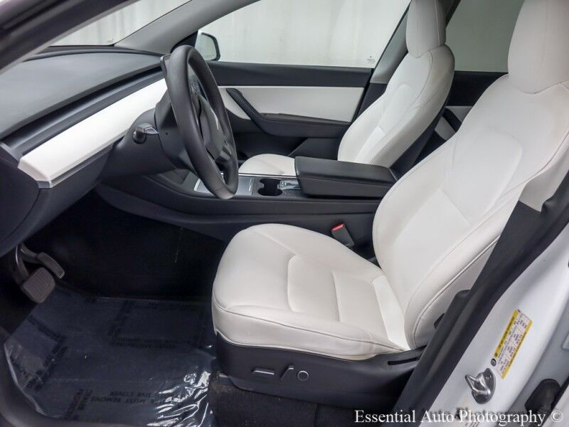 2022 Tesla Model Y Long Range Willowbrook IL