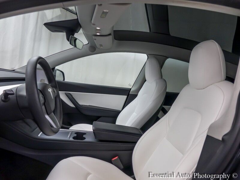 2022 Tesla Model Y Long Range Willowbrook IL