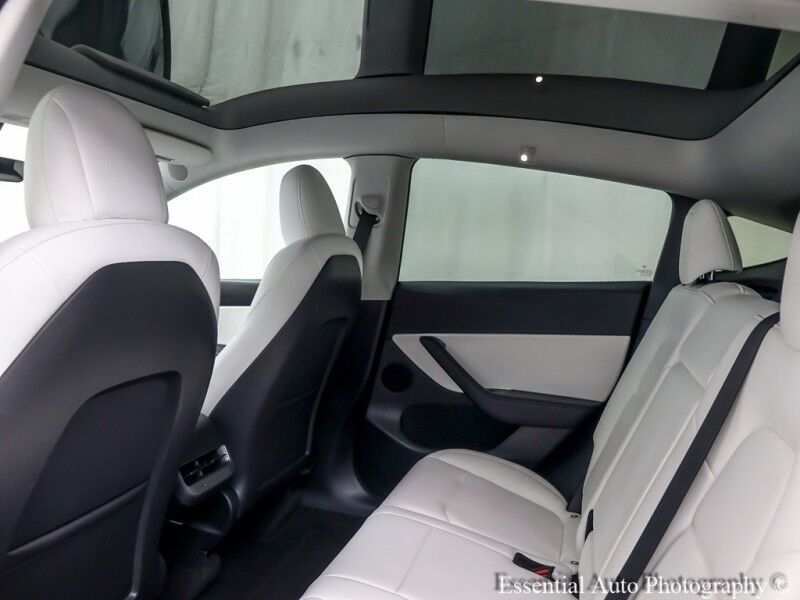 2022 Tesla Model Y Long Range Willowbrook IL