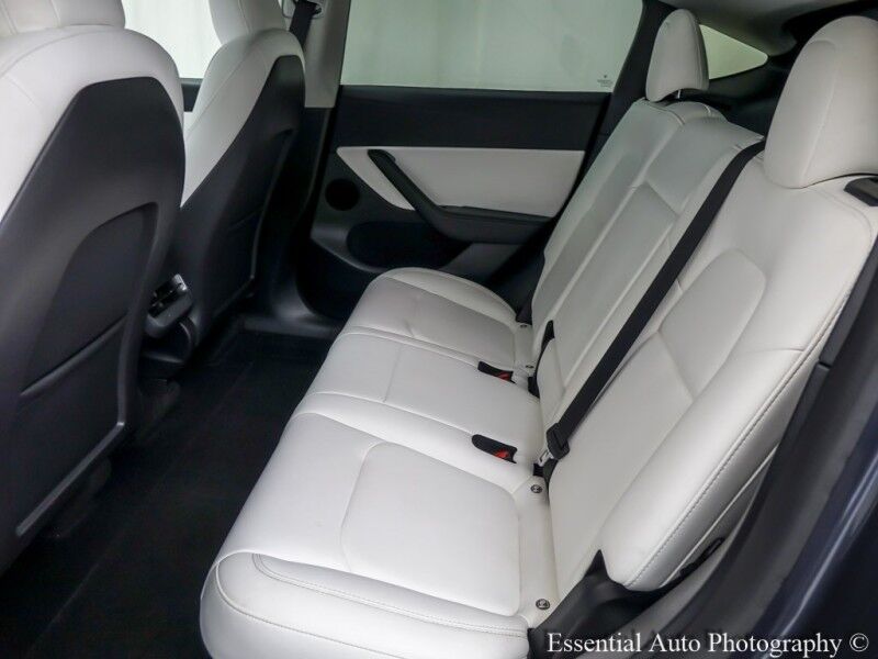 2022 Tesla Model Y Long Range Willowbrook IL