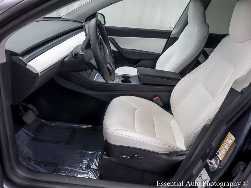 2022 Tesla Model Y Long Range Willowbrook IL