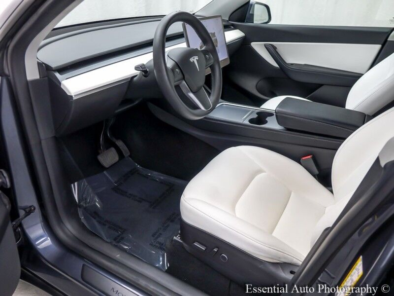 2022 Tesla Model Y Long Range Willowbrook IL