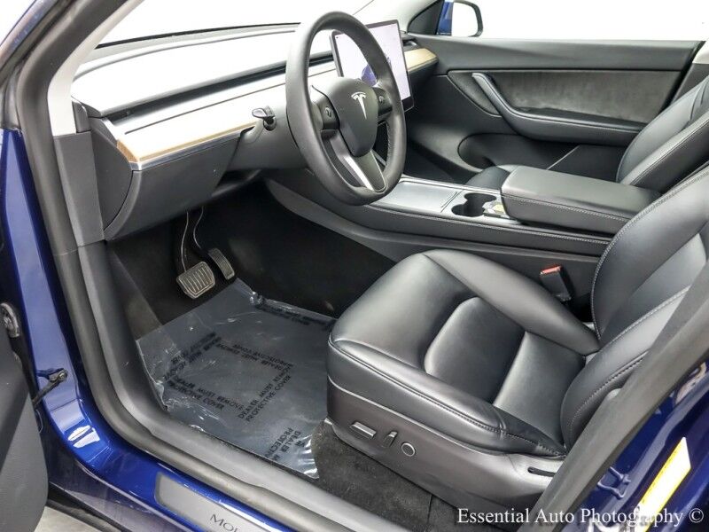 2022 Tesla Model Y Long Range Willowbrook IL