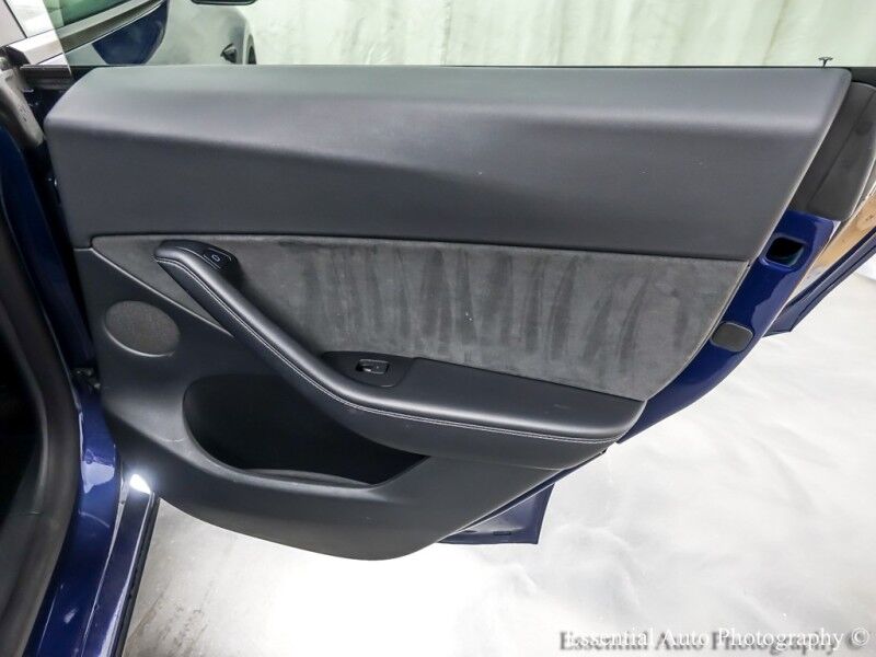 2022 Tesla Model Y Long Range Willowbrook IL