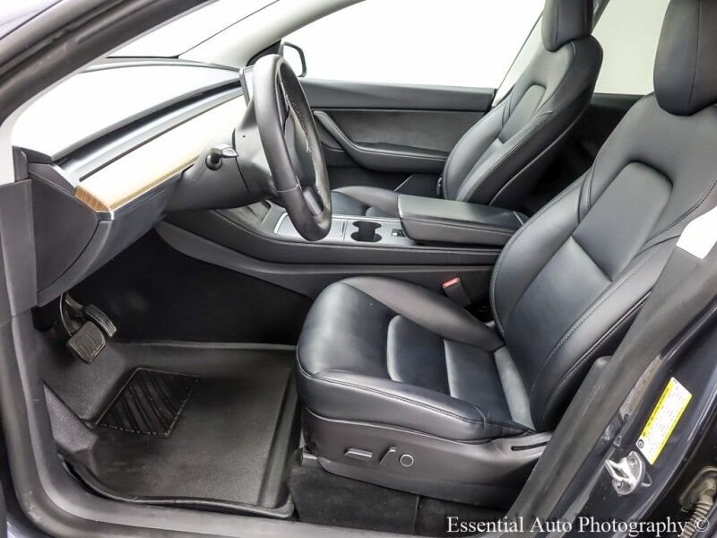 2022 Tesla Model Y Long RangePRICE INCLUDES $4000 IRS TAX CREDIT!! YOU MUST QUALIFY! Willowbrook IL