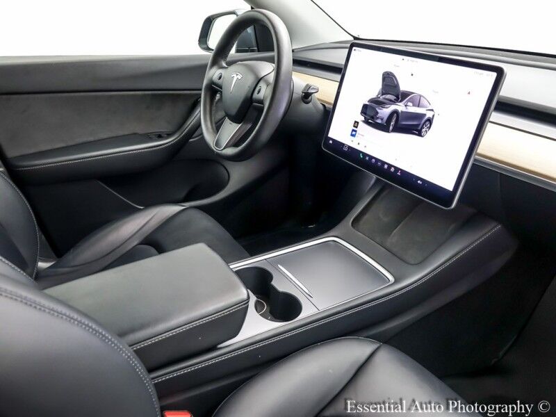 2022 Tesla Model Y Long RangePRICE INCLUDES $4000 IRS TAX CREDIT!! YOU MUST QUALIFY! Willowbrook IL