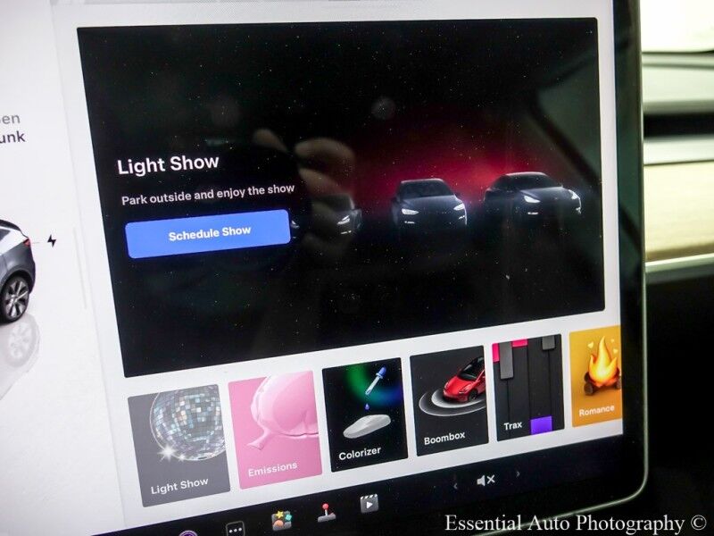 2022 Tesla Model Y Long RangePRICE INCLUDES $4000 IRS TAX CREDIT!! YOU MUST QUALIFY! Willowbrook IL