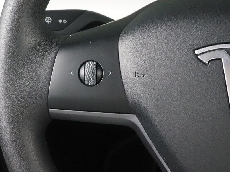 2022 Tesla Model Y Performance AWD *AUTOPILOT, NAVIGATION, SAFETY ALERTS, ADAPTIVE CRUISE, SURROUND VIEW CAMERAS, PANORAMA GLASS ROOF, HEATED SEATS, 21 INCH UBERTURBINE WHEELS, WIRELESS CHARGING Round Rock TX