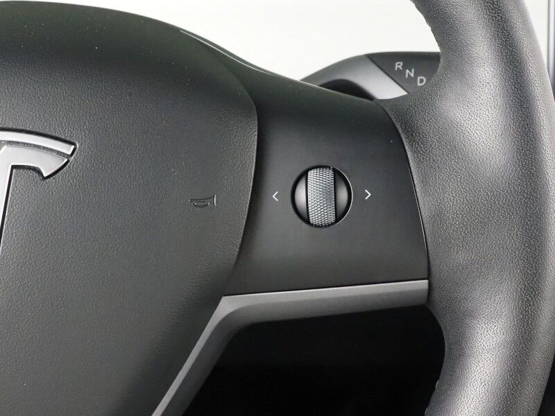 2022 Tesla Model Y Performance AWD *AUTOPILOT, NAVIGATION, SAFETY ALERTS, ADAPTIVE CRUISE, SURROUND VIEW CAMERAS, PANORAMA GLASS ROOF, HEATED SEATS, 21 INCH UBERTURBINE WHEELS, WIRELESS CHARGING Round Rock TX