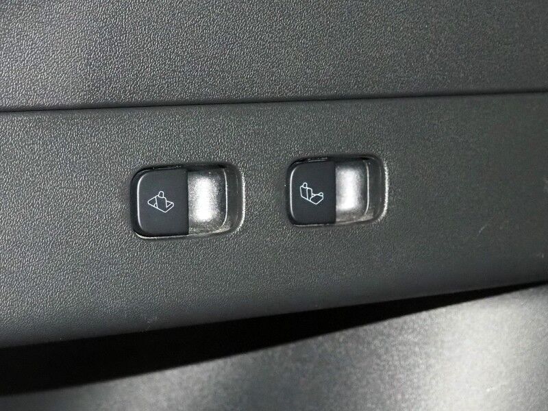 2022 Tesla Model Y Performance AWD *AUTOPILOT, NAVIGATION, SAFETY ALERTS, ADAPTIVE CRUISE, SURROUND VIEW CAMERAS, PANORAMA GLASS ROOF, HEATED SEATS, 21 INCH UBERTURBINE WHEELS, WIRELESS CHARGING Round Rock TX