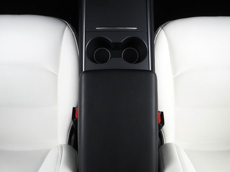 2022 Tesla Model Y Performance AWD *AUTOPILOT, NAVIGATION, SAFETY ALERTS, ADAPTIVE CRUISE, SURROUND VIEW CAMERAS, PANORAMA GLASS ROOF, HEATED SEATS, 21 INCH UBERTURBINE WHEELS, WIRELESS CHARGING Round Rock TX