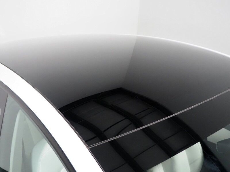 2022 Tesla Model Y Performance AWD *AUTOPILOT, NAVIGATION, SAFETY ALERTS, ADAPTIVE CRUISE, SURROUND VIEW CAMERAS, PANORAMA GLASS ROOF, HEATED SEATS, 21 INCH UBERTURBINE WHEELS, WIRELESS CHARGING Round Rock TX