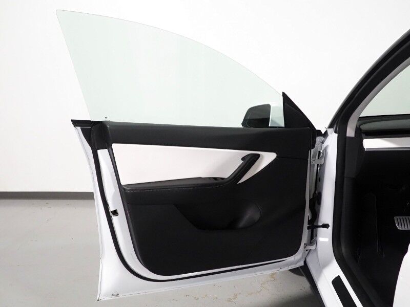 2022 Tesla Model Y Performance AWD *AUTOPILOT, NAVIGATION, SAFETY ALERTS, ADAPTIVE CRUISE, SURROUND VIEW CAMERAS, PANORAMA GLASS ROOF, HEATED SEATS, 21 INCH UBERTURBINE WHEELS, WIRELESS CHARGING Round Rock TX