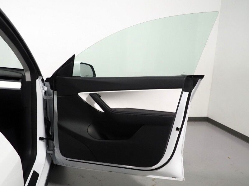 2022 Tesla Model Y Performance AWD *AUTOPILOT, NAVIGATION, SAFETY ALERTS, ADAPTIVE CRUISE, SURROUND VIEW CAMERAS, PANORAMA GLASS ROOF, HEATED SEATS, 21 INCH UBERTURBINE WHEELS, WIRELESS CHARGING Round Rock TX