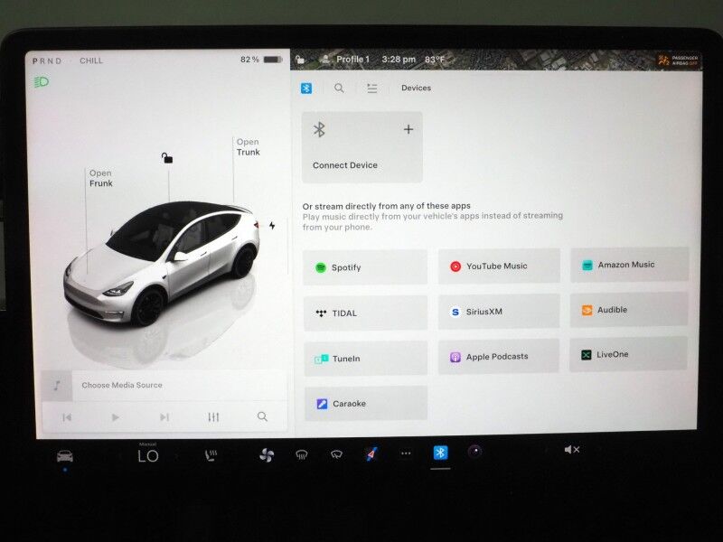 2022 Tesla Model Y Performance AWD *AUTOPILOT, NAVIGATION, SAFETY ALERTS, ADAPTIVE CRUISE, SURROUND VIEW CAMERAS, PANORAMA GLASS ROOF, HEATED SEATS, 21 INCH UBERTURBINE WHEELS, WIRELESS CHARGING Round Rock TX