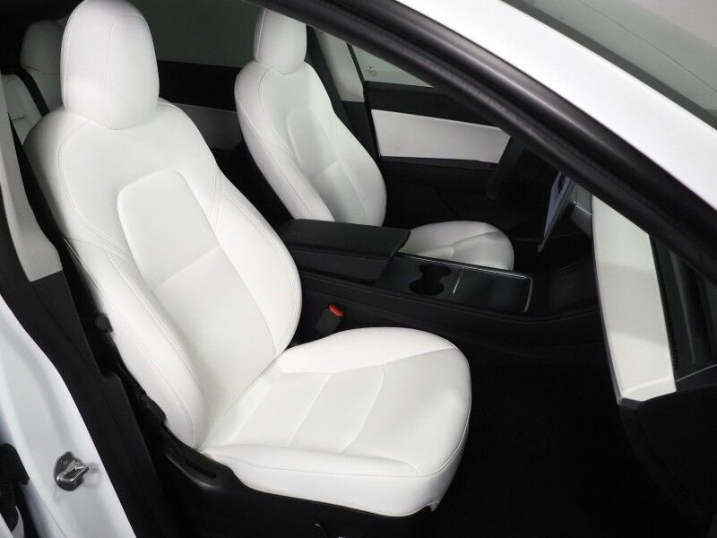 2022 Tesla Model Y Performance AWD *AUTOPILOT, NAVIGATION, SAFETY ALERTS, ADAPTIVE CRUISE, SURROUND VIEW CAMERAS, PANORAMA GLASS ROOF, HEATED SEATS, 21 INCH UBERTURBINE WHEELS, WIRELESS CHARGING Round Rock TX