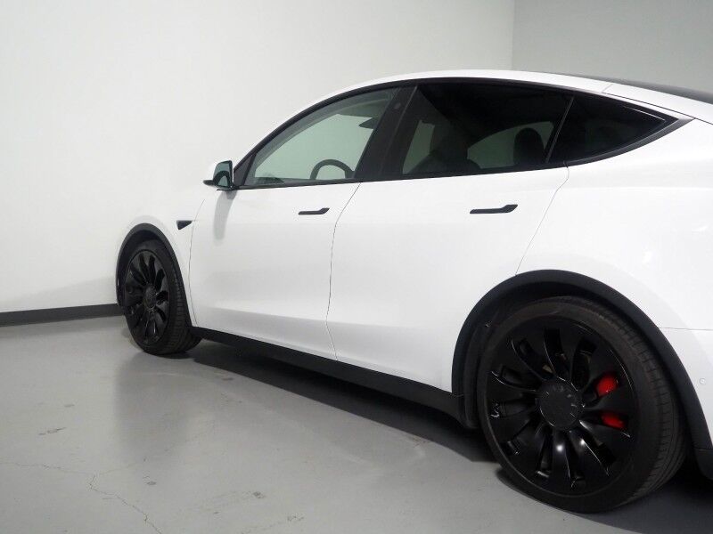 2022 Tesla Model Y Performance AWD *TRAFFIC AWARE CRUISE CONTROL, NAVIGATION, SAFETY ALERTS, SURROUND VIEW CAMERAS, PANORAMA GLASS ROOF, HEATED SEATS, 21 INCH UBERTURBINE WHEELS, WIRELESS CHARGING Round Rock TX