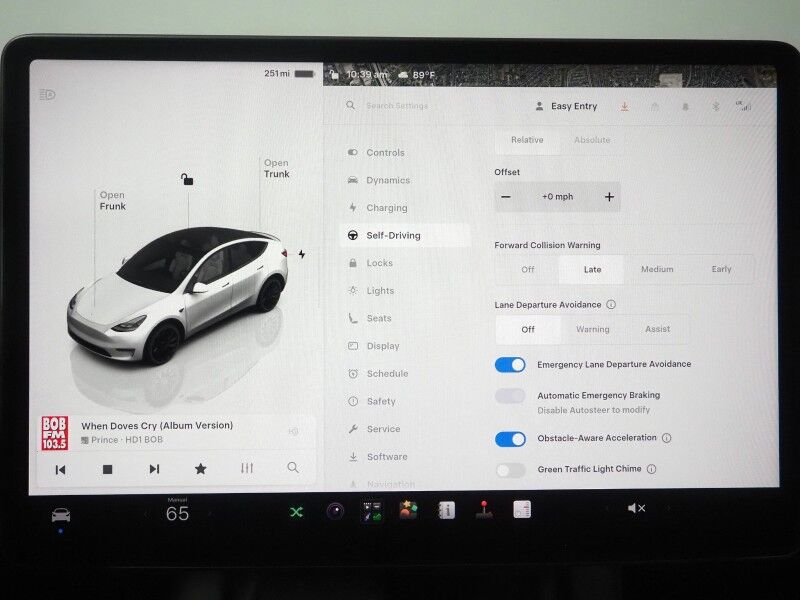 2022 Tesla Model Y Performance AWD *TRAFFIC AWARE CRUISE CONTROL, NAVIGATION, SAFETY ALERTS, SURROUND VIEW CAMERAS, PANORAMA GLASS ROOF, HEATED SEATS, 21 INCH UBERTURBINE WHEELS, WIRELESS CHARGING Round Rock TX