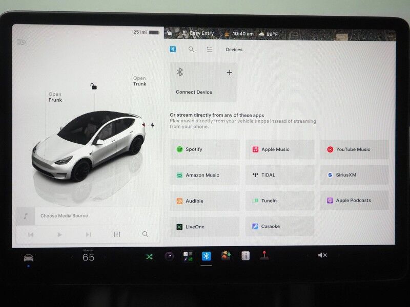2022 Tesla Model Y Performance AWD *TRAFFIC AWARE CRUISE CONTROL, NAVIGATION, SAFETY ALERTS, SURROUND VIEW CAMERAS, PANORAMA GLASS ROOF, HEATED SEATS, 21 INCH UBERTURBINE WHEELS, WIRELESS CHARGING Round Rock TX