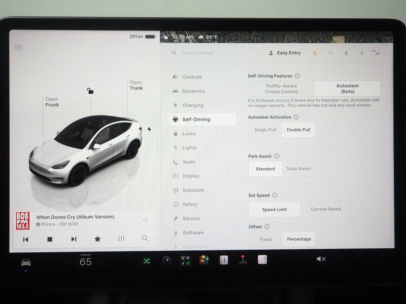 2022 Tesla Model Y Performance AWD *TRAFFIC AWARE CRUISE CONTROL, NAVIGATION, SAFETY ALERTS, SURROUND VIEW CAMERAS, PANORAMA GLASS ROOF, HEATED SEATS, 21 INCH UBERTURBINE WHEELS, WIRELESS CHARGING Round Rock TX