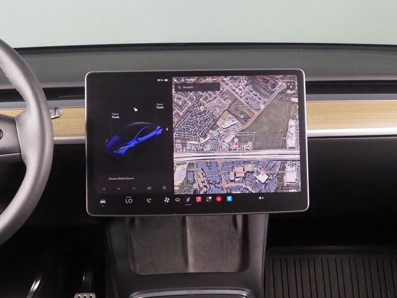 2022 Tesla Model Y Performance AWD *TRAFFIC AWARE CRUISE CONTROL, NAVIGATION, SAFETY ALERTS, SURROUND VIEW CAMERAS, PANORAMA GLASS ROOF, HEATED SEATS, 21 INCH UBERTURBINE WHEELS, WIRELESS CHARGING Round Rock TX