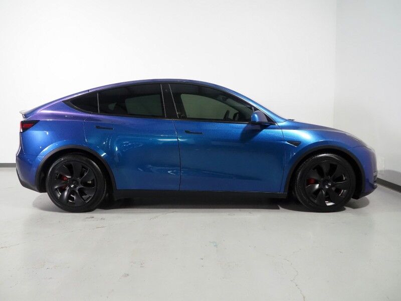 2022 Tesla Model Y Performance AWD *TRAFFIC AWARE CRUISE CONTROL, NAVIGATION, SAFETY ALERTS, SURROUND VIEW CAMERAS, PANORAMA GLASS ROOF, HEATED SEATS, 21 INCH UBERTURBINE WHEELS, WIRELESS CHARGING Round Rock TX