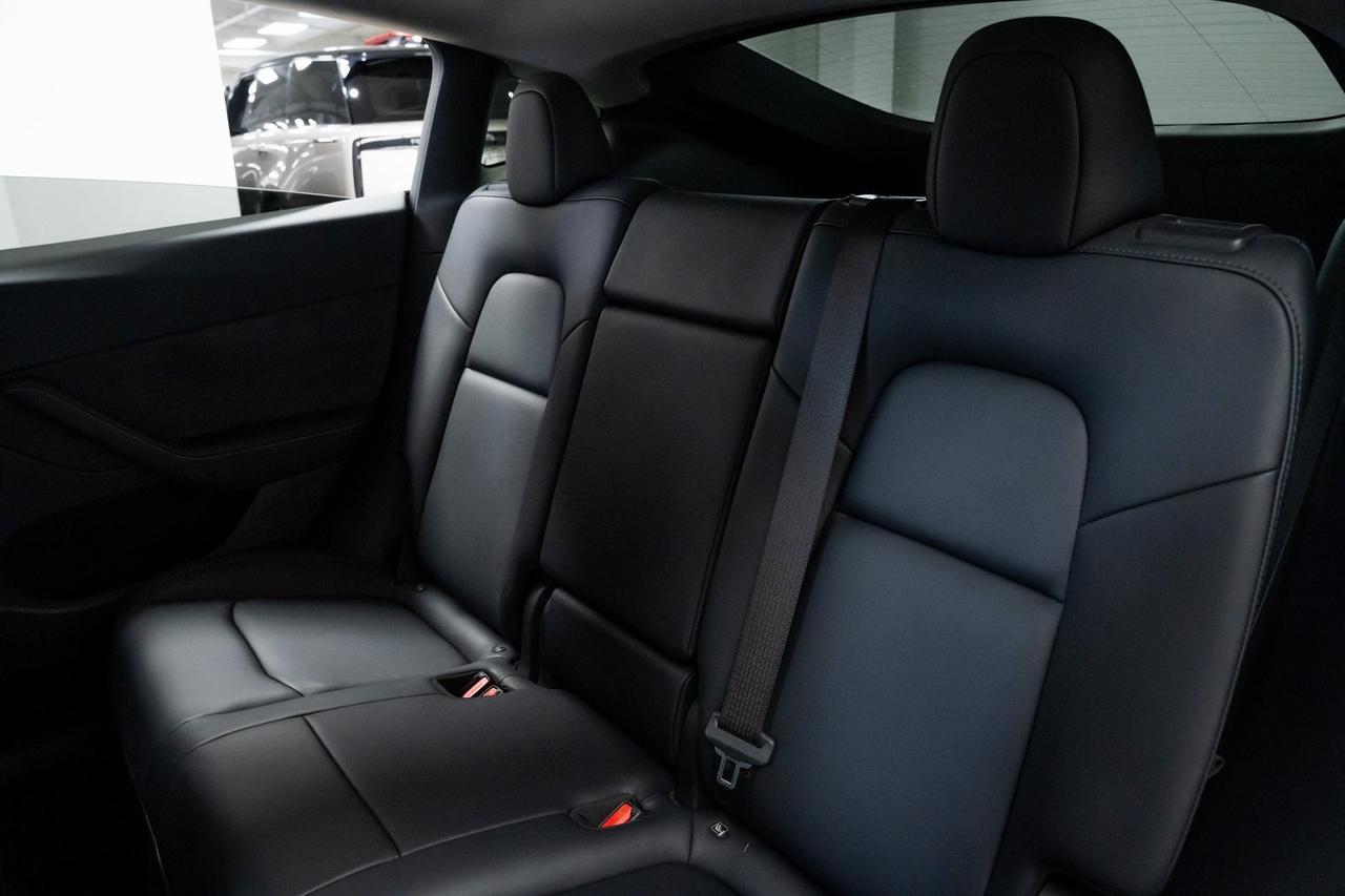2022 Tesla Model Y Performance Autopilot Heated Seats One Owner Portland OR