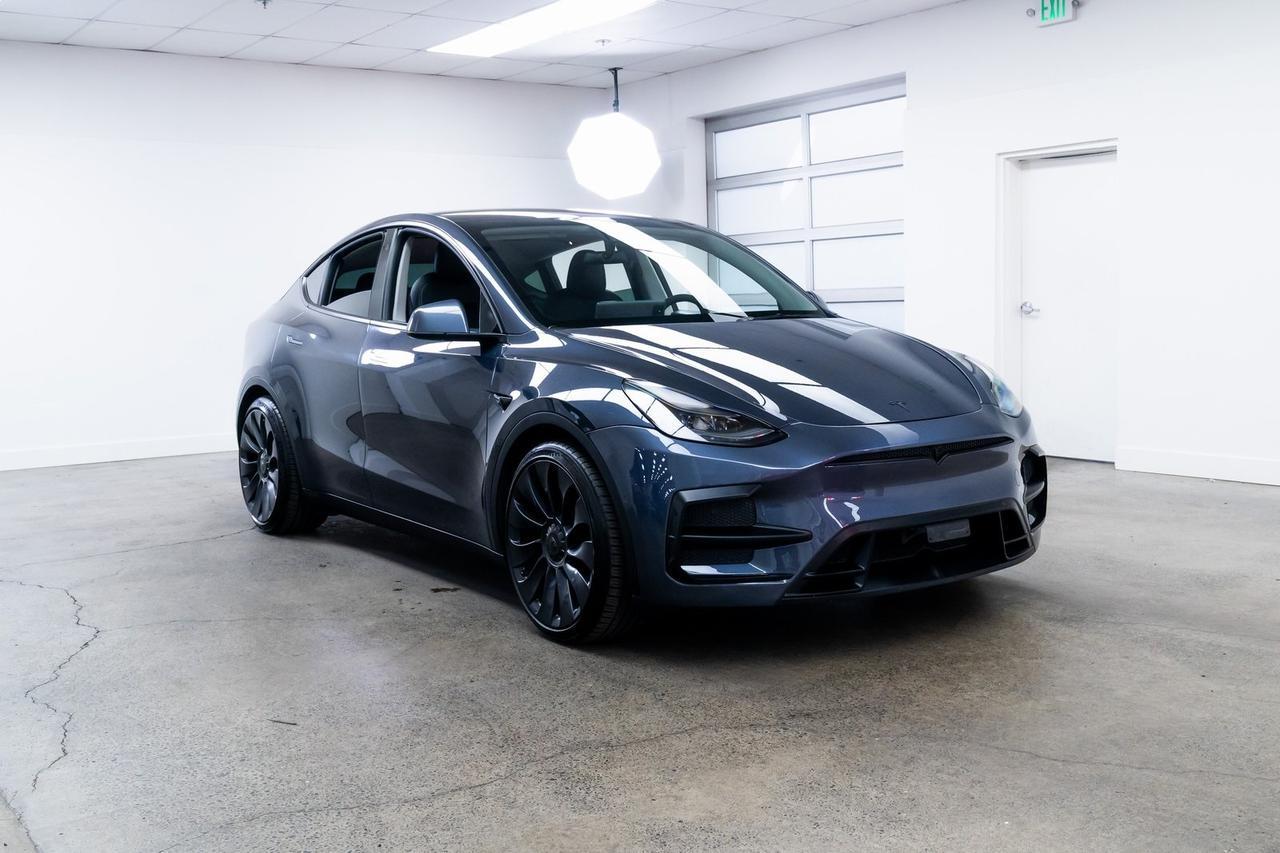 2022 Tesla Model Y Performance Dual Motor All-Wheel Drive 1 Owner Portland OR