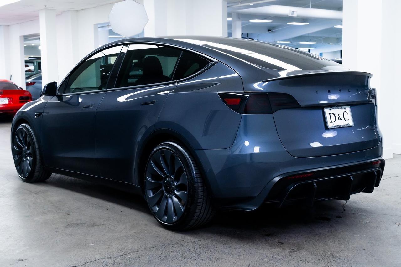 2022 Tesla Model Y Performance Dual Motor All-Wheel Drive 1 Owner Portland OR