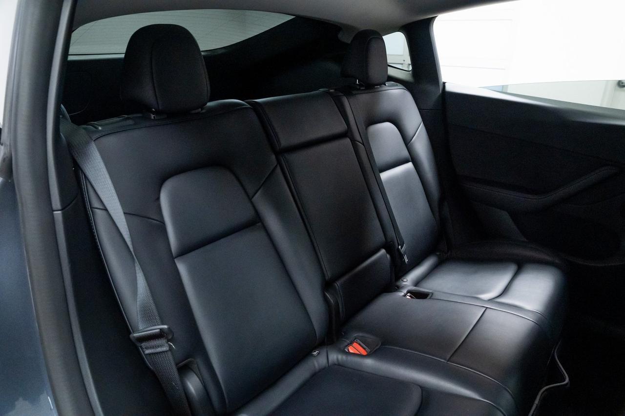 2022 Tesla Model Y Performance Dual Motor All-Wheel Drive 1 Owner Portland OR