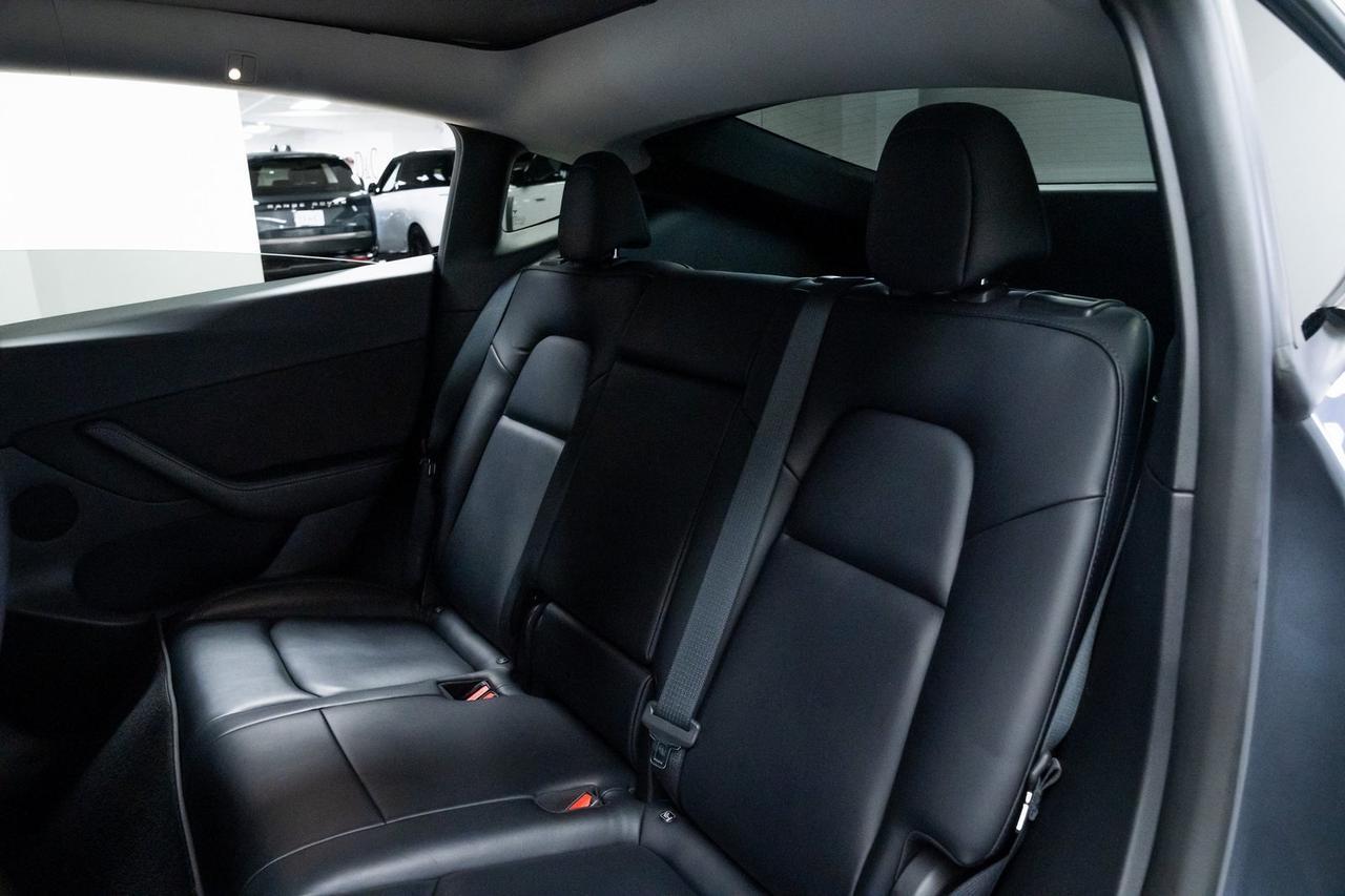 2022 Tesla Model Y Performance Dual Motor All-Wheel Drive 1 Owner Portland OR