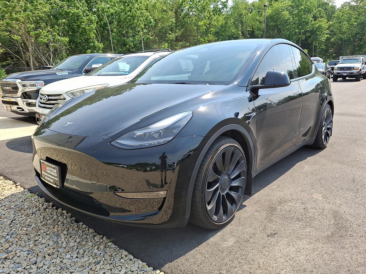 2022 Tesla Model Y Performance Dual Motor All-Wheel Drive