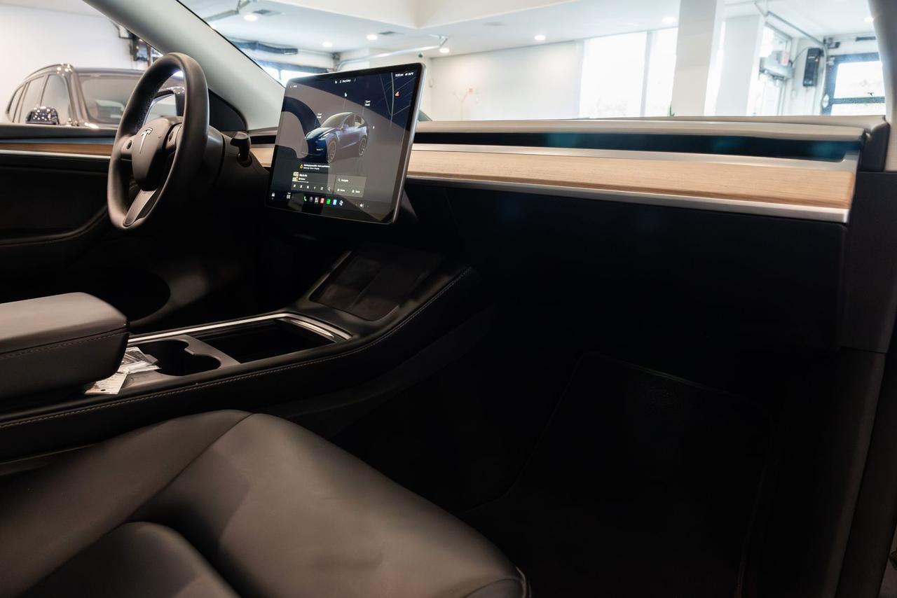 2022 Tesla Model Y Performance Gladstone OR