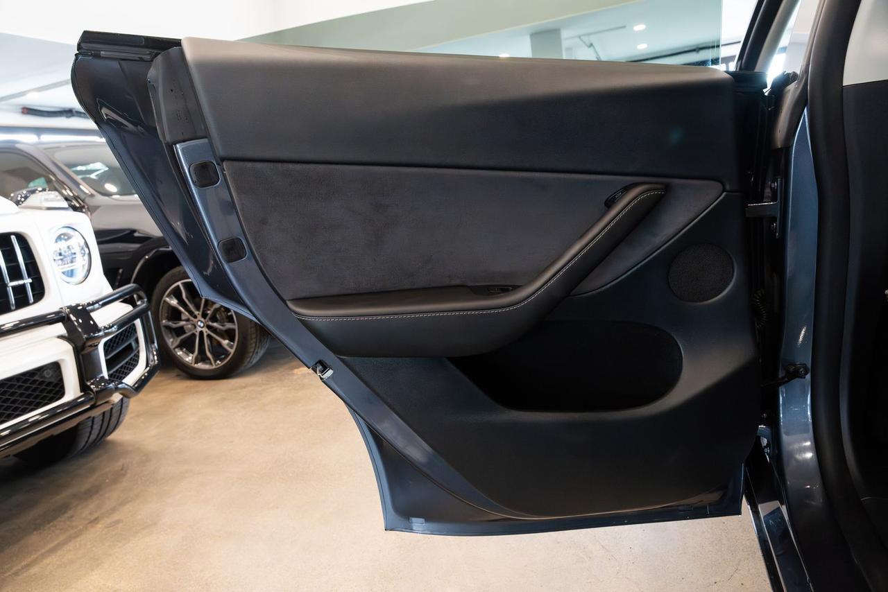 2022 Tesla Model Y Performance Gladstone OR