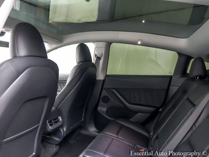 2022 Tesla Model Y Performance PRICE INCLUDES $4000 IRS TAX CREDIT!! YOU MUST QUALI Willowbrook IL