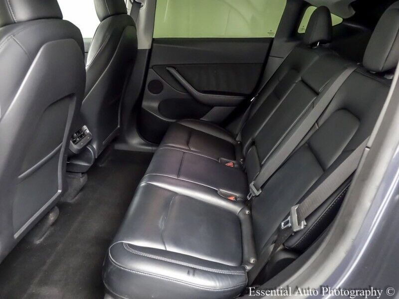2022 Tesla Model Y Performance PRICE INCLUDES $4000 IRS TAX CREDIT!! YOU MUST QUALI Willowbrook IL
