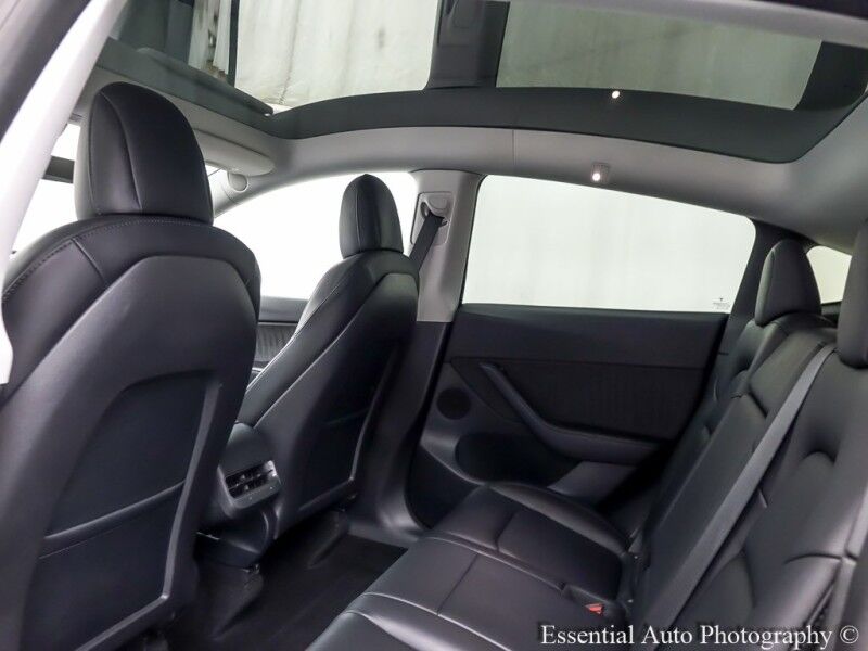 2022 Tesla Model Y Performance PRICE INCLUDES $4000 IRS TAX CREDIT!! YOU MUST QUALIFY!! Willowbrook IL