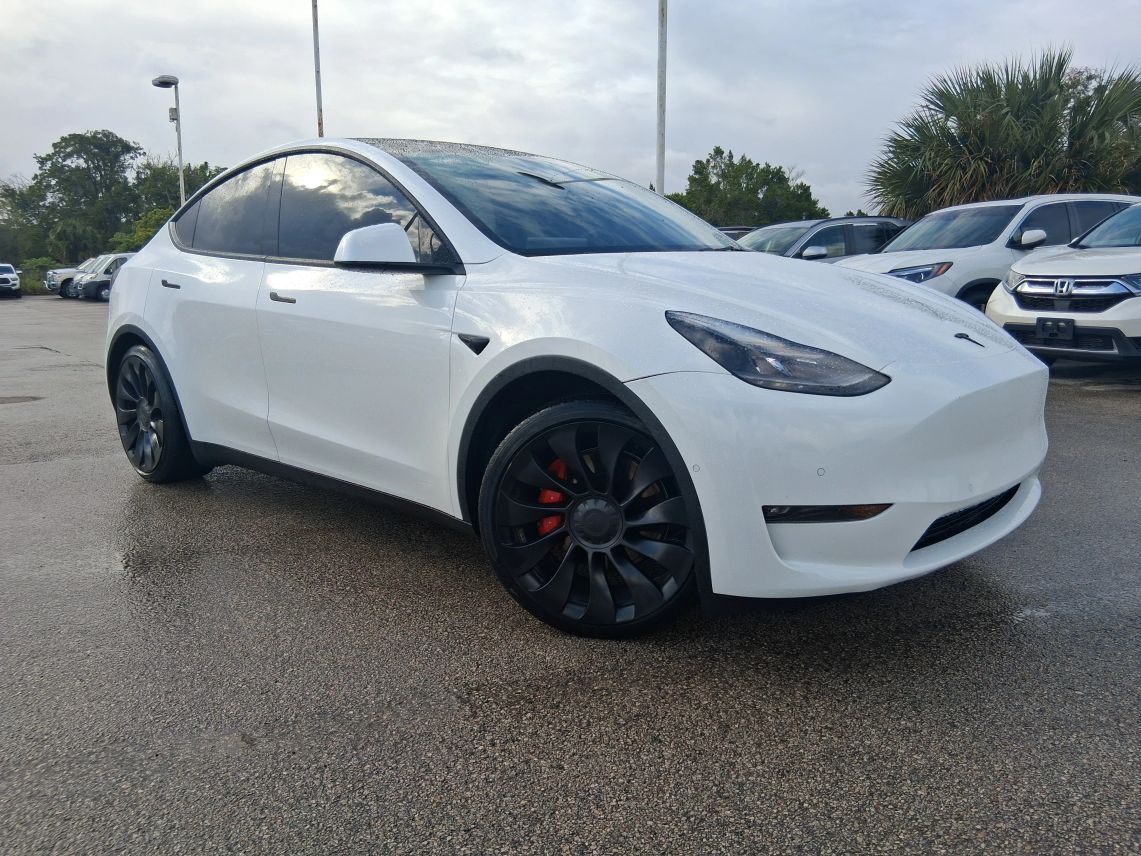 2022 Tesla Model Y Performance Sport Utility 4D