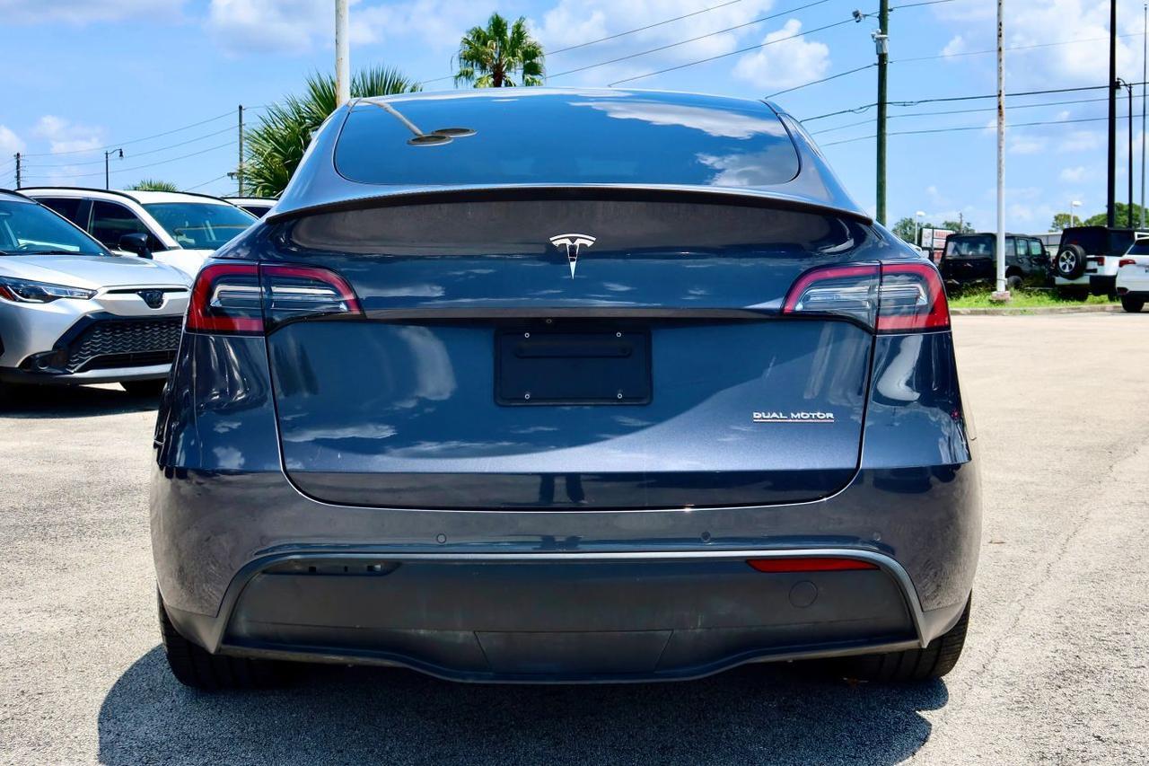 2022 Tesla Model Y Performance Sport Utility 4D