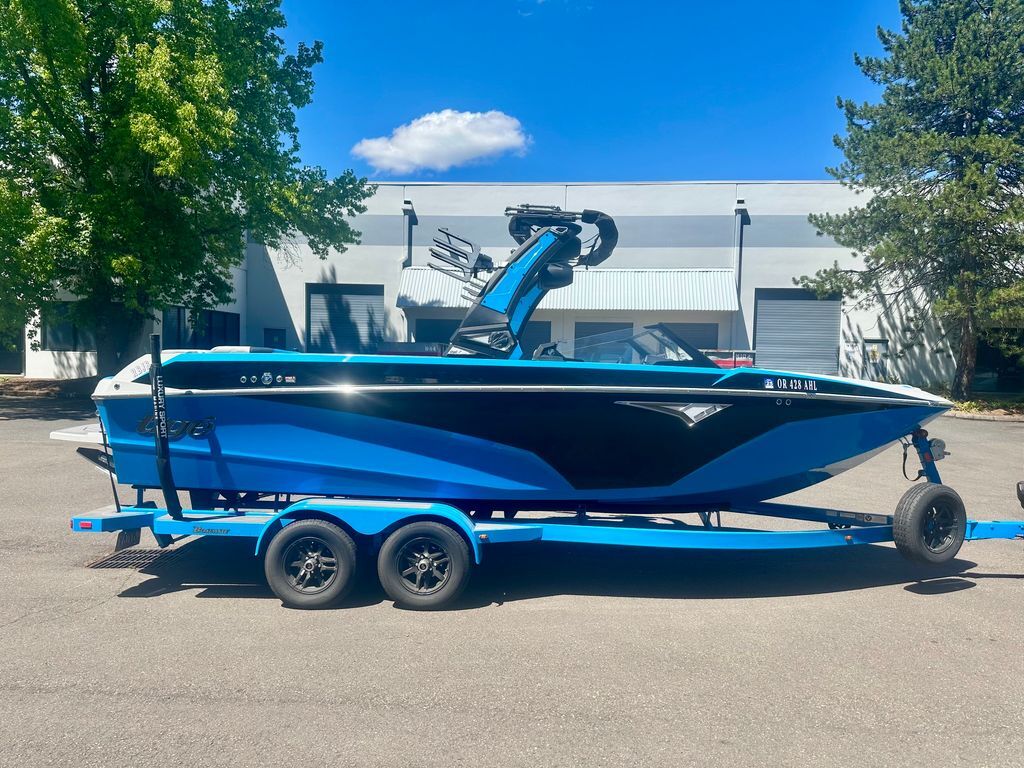 2022 Tige Z3 Wake Surf Boat Tigard OR