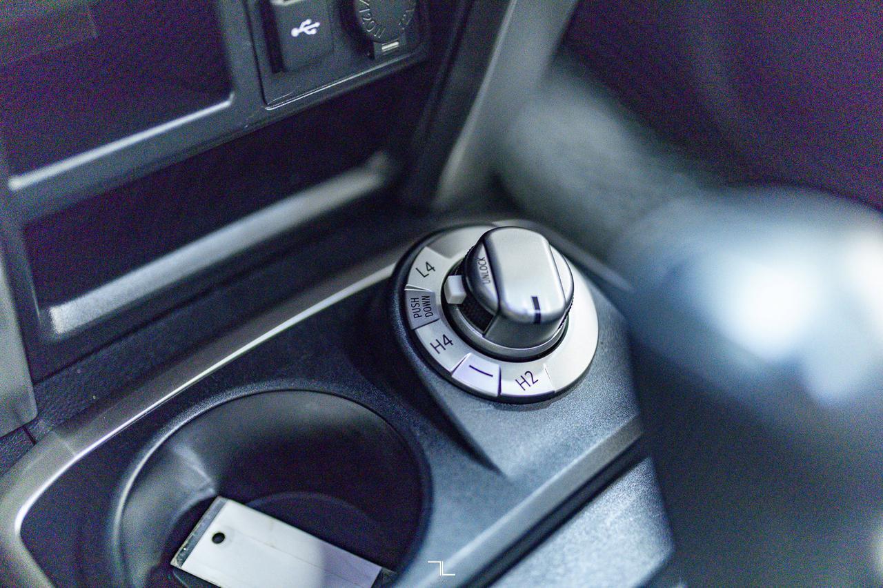 2022 Toyota 4Runner 4x4 SR5 Leather Roof BCam Red Deer AB