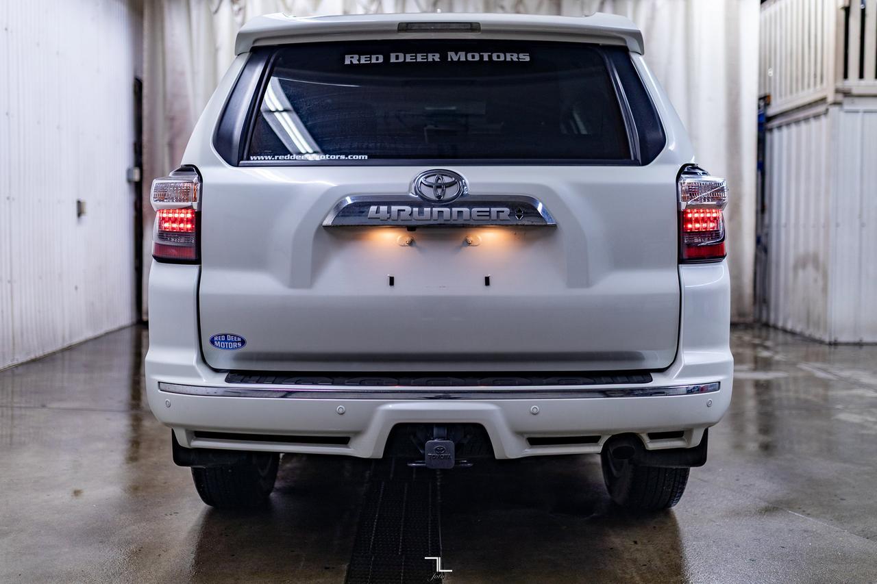 2022 Toyota 4Runner AWD Limited Leather Roof Nav 7 Passenger Red Deer AB