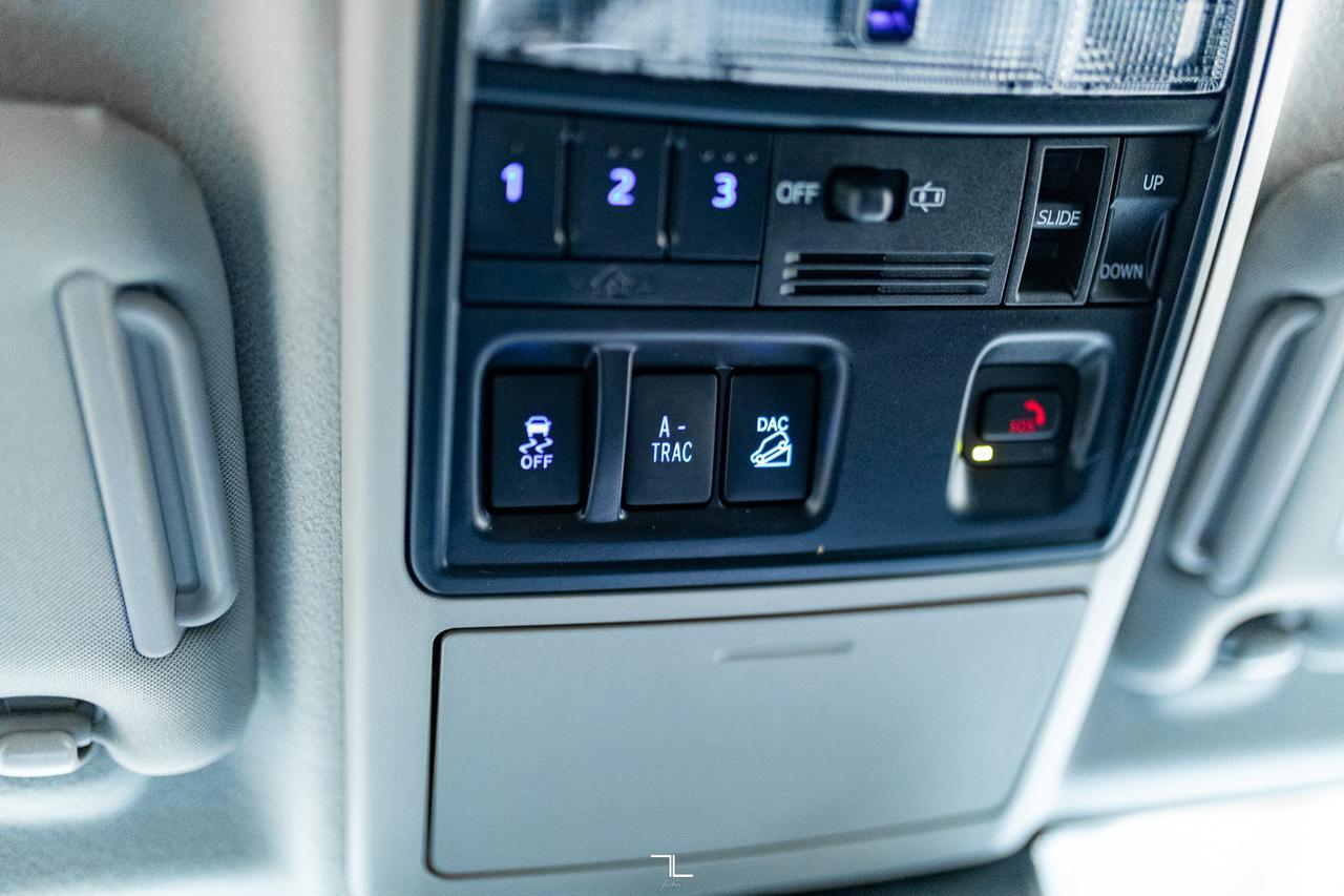 2022 Toyota 4Runner AWD Limited Leather Roof Nav 7 Passenger Red Deer AB