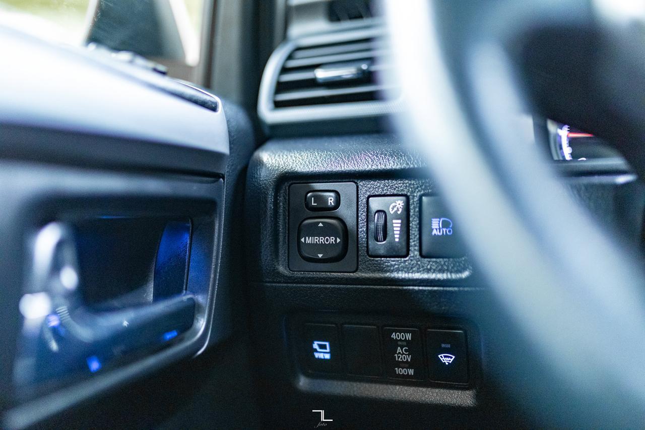 2022 Toyota 4Runner AWD Limited Leather Roof Nav 7 Passenger Red Deer AB