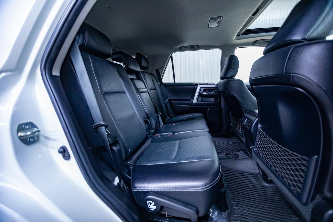 2022 Toyota 4Runner AWD Limited Leather Roof Nav 7 Passenger Red Deer AB