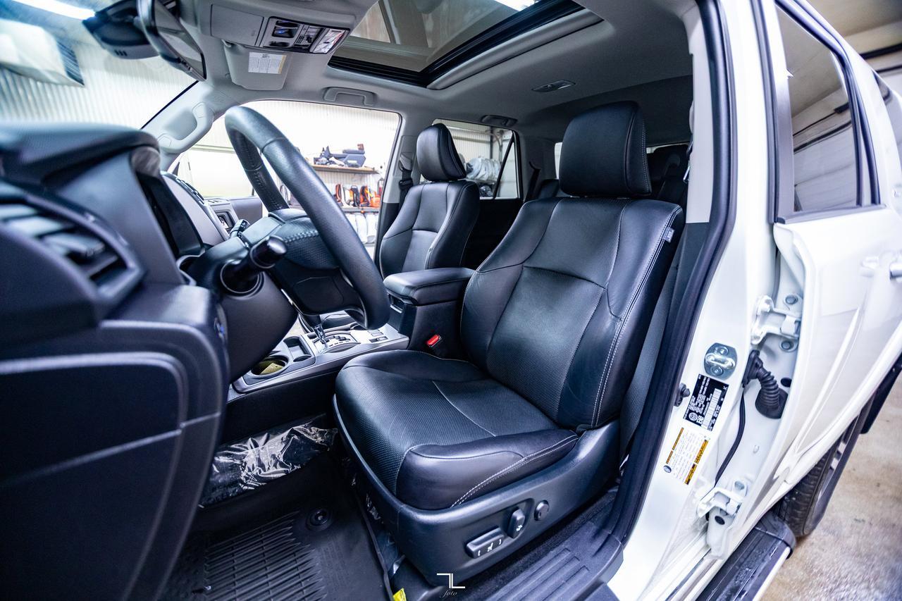 2022 Toyota 4Runner AWD Limited Leather Roof Nav 7 Passenger Red Deer AB